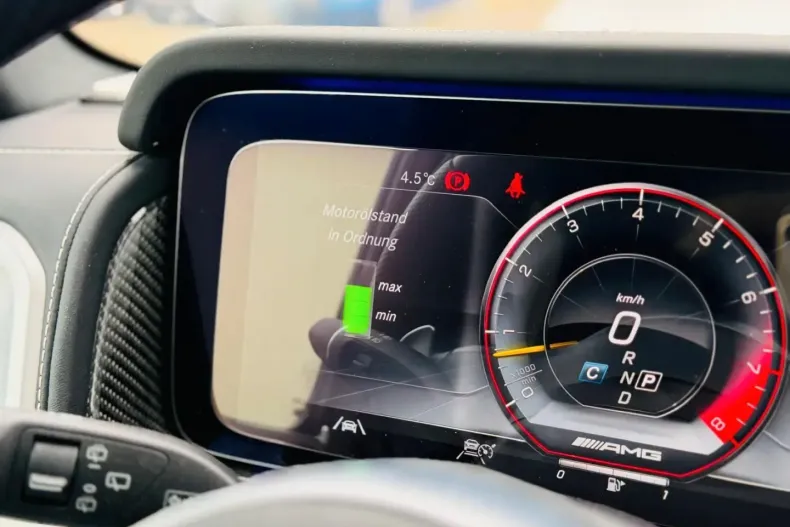 Mercedes-Benz G 63 AMG (Clasa G) din 2023 cu 18.000 km - oferta MER186169 - foto 22