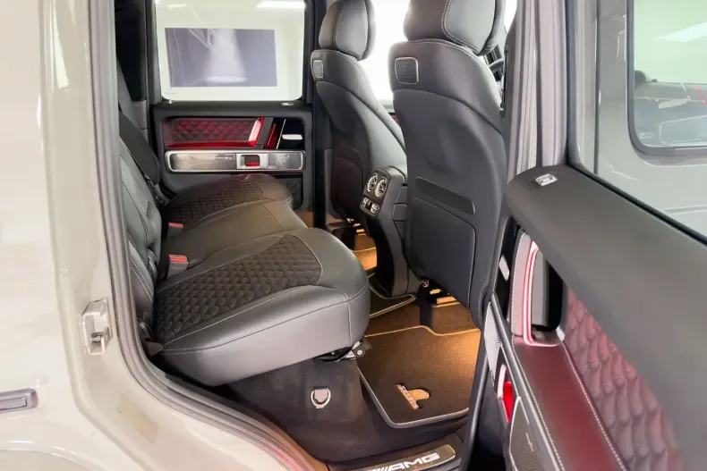 Mercedes-Benz G 63 AMG (Clasa G) din 2023 cu 34.864 km - oferta MER186171 - foto 32