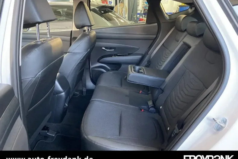 Hyundai TUCSON din 2025 cu 10.646 km - oferta HYU186173 - foto 11