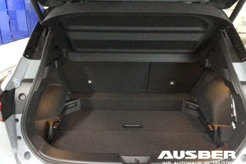 Nissan Qashqai din 2024 cu 11.212 km - oferta NIS186174 - foto 11