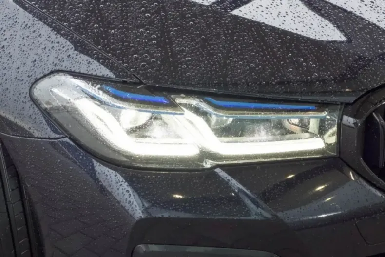 BMW 540 (Seria 5) din 2023 cu 81.454 km - oferta BMW186183 - foto 11