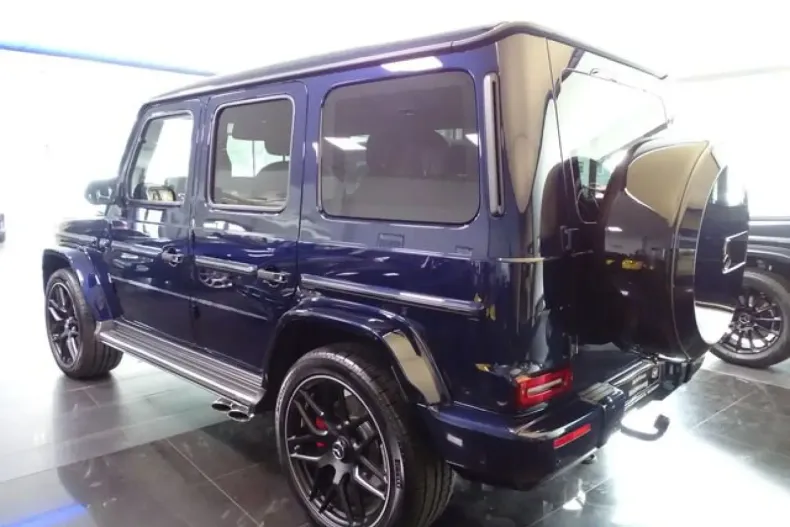 Mercedes-Benz G 63 AMG (Clasa G) din 2024 cu 9.800 km - oferta MER186186 - foto 6