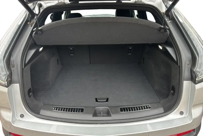 Cadillac XT4 din 2022 cu 34.742 km - oferta CAD186187 - foto 10