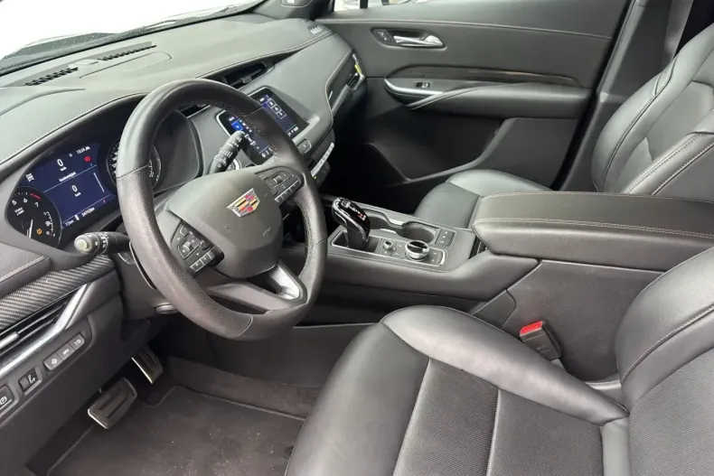 Cadillac XT4 din 2022 cu 34.742 km - oferta CAD186187 - foto 11