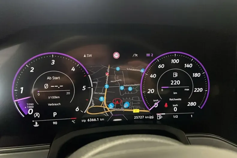 Volkswagen Touareg din 2025 cu 25.780 km - oferta VOL186189 - foto 6