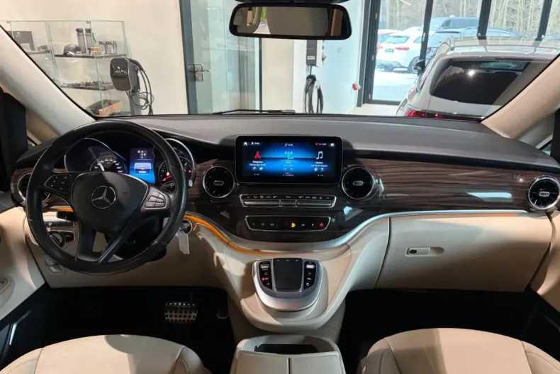 Mercedes-Benz V 300 (Clasa V) din 2021 cu 99.382 km - oferta MER186192 - foto 10