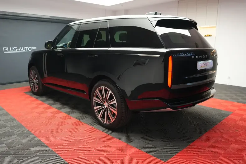 Land Rover Range Rover din 2023 cu 27.000 km - oferta LAN186195 - foto 4