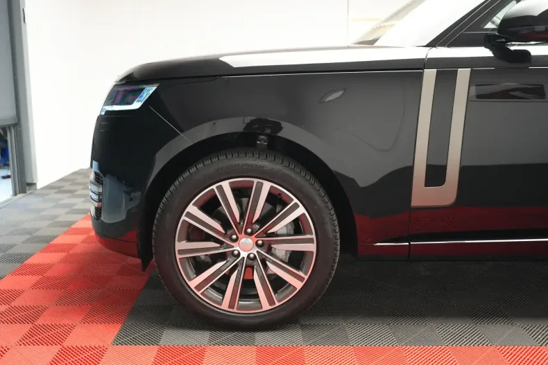 Land Rover Range Rover din 2023 cu 27.000 km - oferta LAN186195 - foto 7