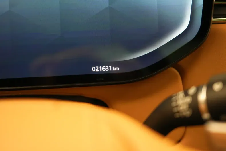 Land Rover Range Rover din 2023 cu 27.000 km - oferta LAN186195 - foto 12