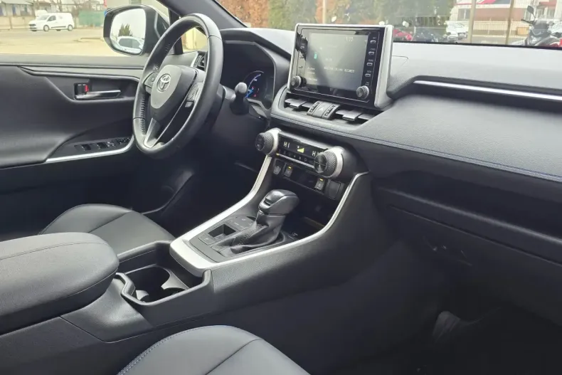 Toyota RAV4 din 2021 cu 82.408 km - oferta TOY186198 - foto 18