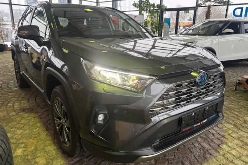 Toyota RAV4 din 2024 cu 22.500 km - oferta TOY186201 - foto 4