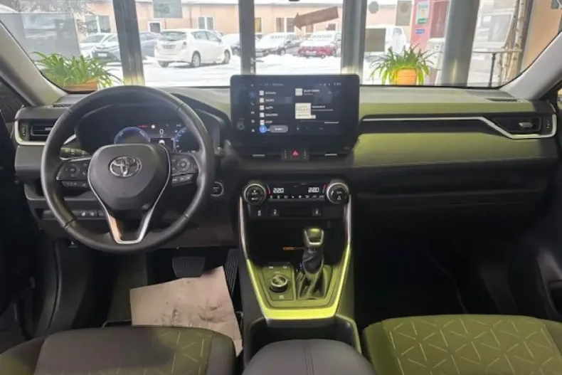 Toyota RAV4 din 2024 cu 22.500 km - oferta TOY186201 - foto 15