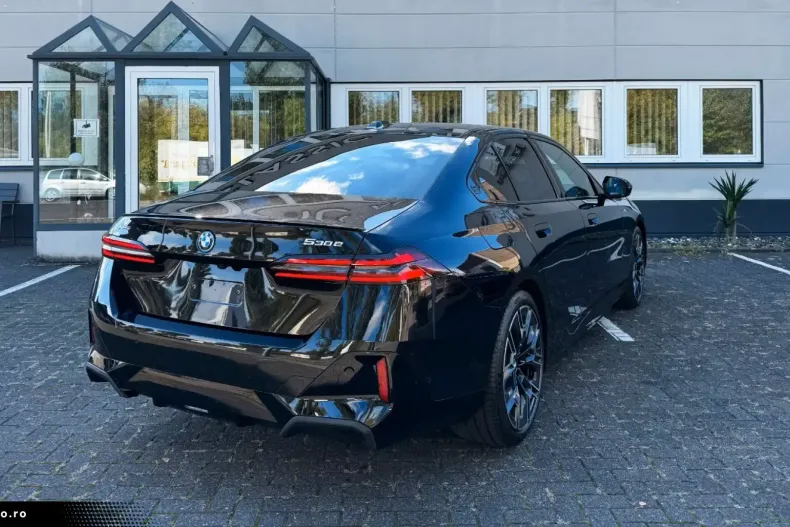 BMW 530 (Seria 5) din 2025 cu 4.076 km - oferta BMW186204 - foto 5