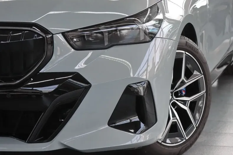 BMW 520 (Seria 5) din 2023 cu 57.717 km - oferta BMW186206 - foto 3