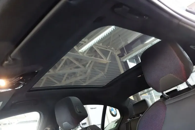 BMW 520 (Seria 5) din 2023 cu 57.717 km - oferta BMW186206 - foto 12