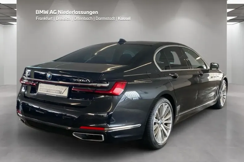 BMW 730 (Seria 7) din 2022 cu 25.237 km - oferta BMW186207 - foto 3