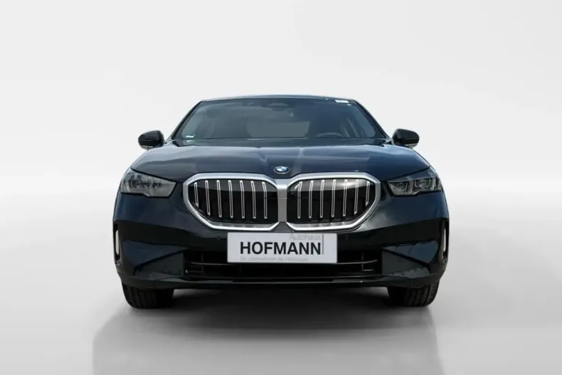 BMW 520 (Seria 5) din 2023 cu 10.700 km - oferta BMW186208 - foto 1