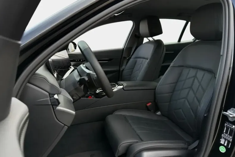 BMW 520 (Seria 5) din 2023 cu 10.700 km - oferta BMW186208 - foto 5