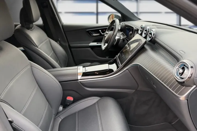 Mercedes-Benz GLC 300 (Clasa GLC) din 2024 cu 21.932 km - oferta MER186210 - foto 11