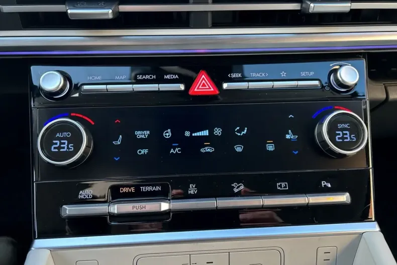 Hyundai SANTA FE din 2025 cu 15.000 km - oferta HYU186211 - foto 14