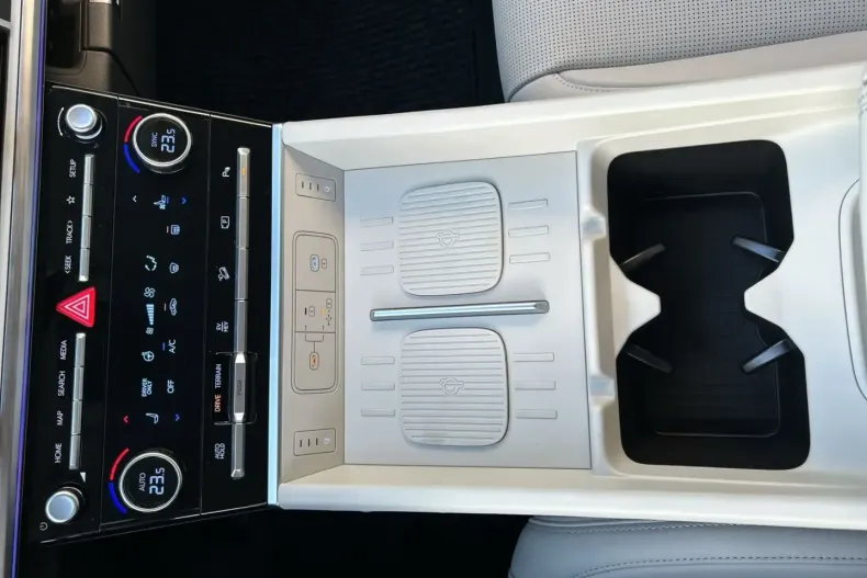 Hyundai SANTA FE din 2025 cu 15.000 km - oferta HYU186211 - foto 18