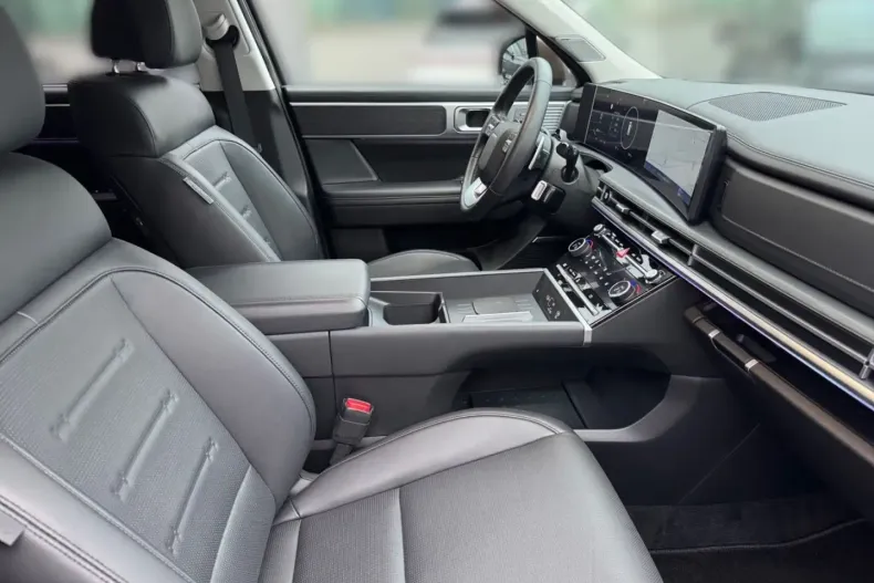 Hyundai SANTA FE din 2025 cu 19.990 km - oferta HYU186213 - foto 23