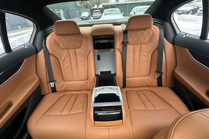 BMW 730 (Seria 7) din 2021 cu 78.648 km - oferta BMW186218 - foto 17