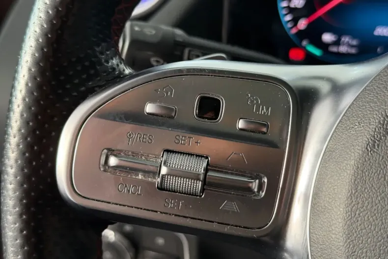 Mercedes-Benz EQA din 2021 cu 72.000 km - oferta MER186220 - foto 15