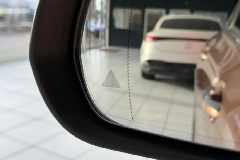 Mercedes-Benz EQA din 2021 cu 72.000 km - oferta MER186220 - foto 17