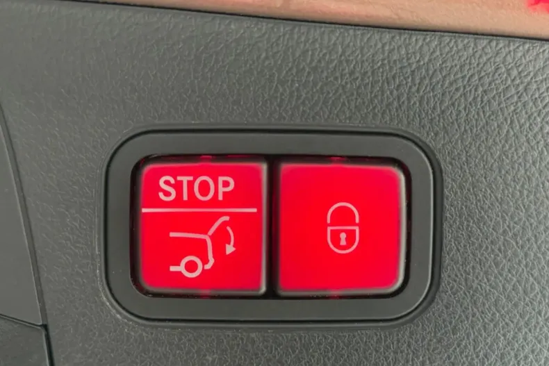 Mercedes-Benz EQA din 2021 cu 72.000 km - oferta MER186220 - foto 18