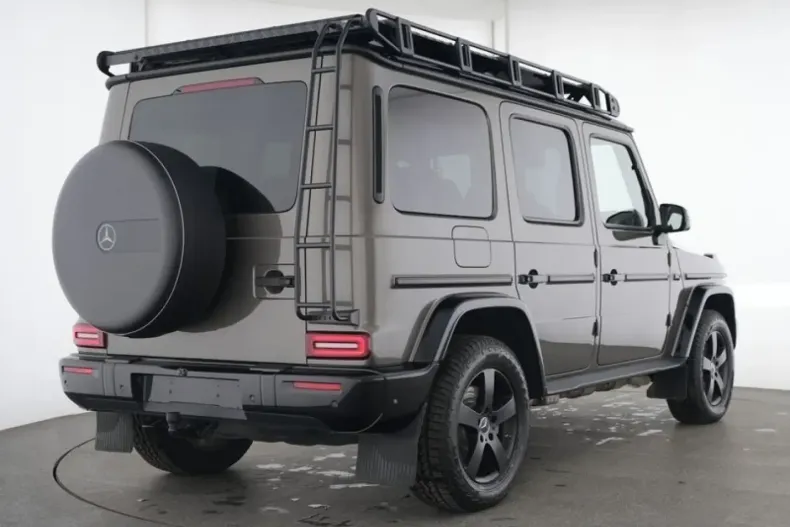 Mercedes-Benz G 450 (Clasa G) din 2024 cu 3.179 km - oferta MER186221 - foto 4