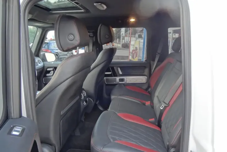 Mercedes-Benz G 63 AMG (Clasa G) din 2025 cu 13.000 km - oferta MER186222 - foto 14
