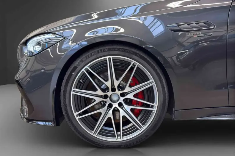 Mercedes-Benz C 63 AMG (Clasa C) din 2024 cu 14.197 km - oferta MER186223 - foto 4