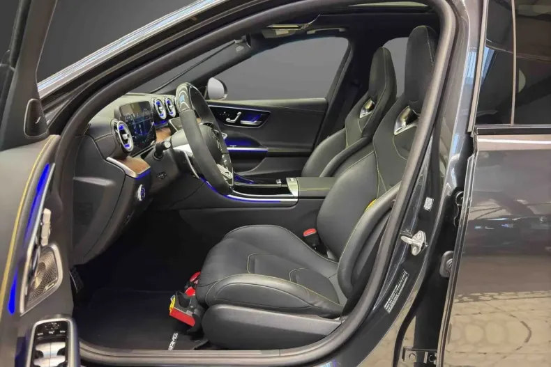 Mercedes-Benz C 63 AMG (Clasa C) din 2024 cu 14.197 km - oferta MER186223 - foto 7