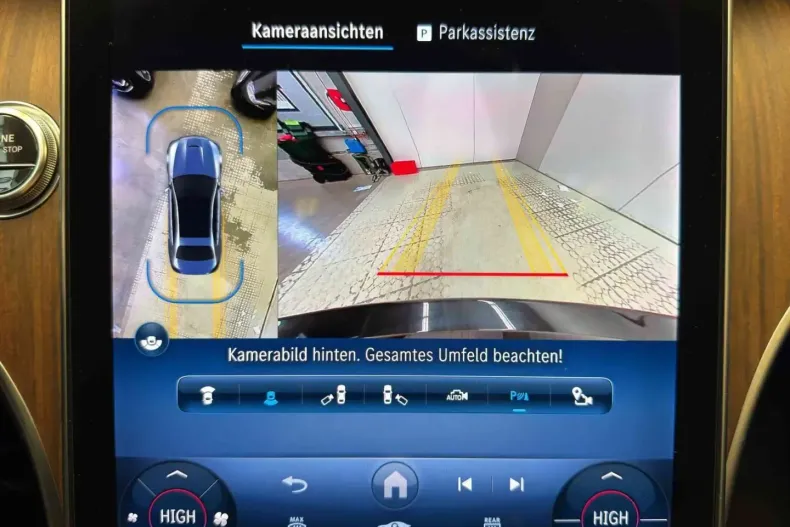 Mercedes-Benz C 63 AMG (Clasa C) din 2024 cu 14.197 km - oferta MER186223 - foto 16