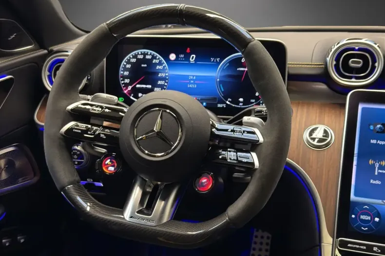 Mercedes-Benz C 63 AMG (Clasa C) din 2024 cu 14.197 km - oferta MER186223 - foto 21