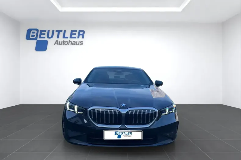 BMW 520 (Seria 5) din 2025 cu 6.790 km - oferta BMW186225 - foto 8