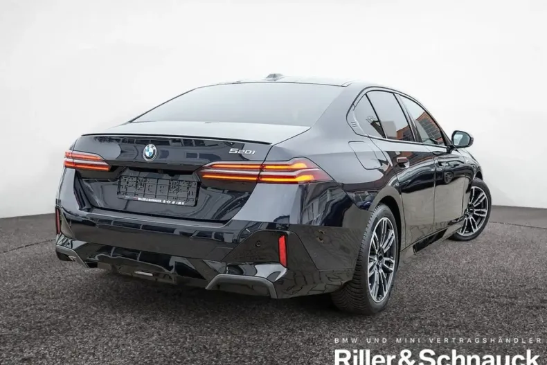 BMW 520 (Seria 5) din 2025 cu 25.900 km - oferta BMW186226 - foto 3