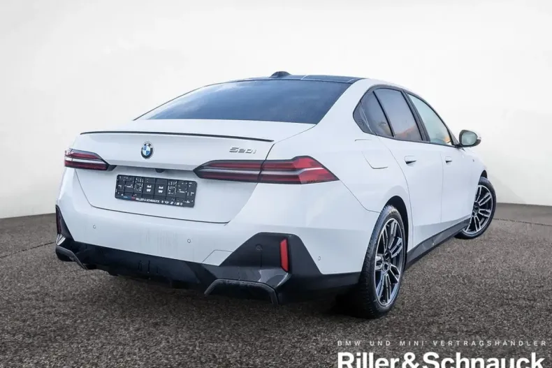 BMW 520 (Seria 5) din 2025 cu 21.597 km - oferta BMW186227 - foto 4