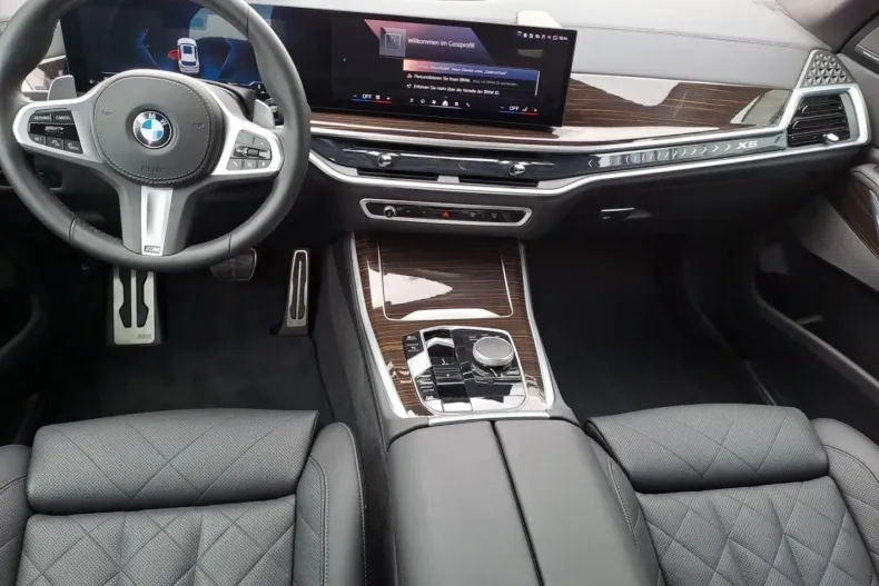 BMW X5 (Seria X) din 2024 cu 44.352 km - oferta BMW186231 - foto 10