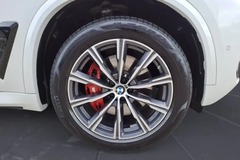 BMW X5 (Seria X) din 2024 cu 44.352 km - oferta BMW186231 - foto 11