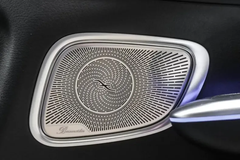 Mercedes-Benz GLC 43 AMG (Clasa GLC) din 2024 cu 7.650 km - oferta MER186236 - foto 9