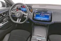 Mercedes-Benz E 400 (Clasa E) din 2025 cu 24.080 km - oferta MER186240 - foto 5