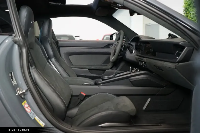 Porsche 911 din 2025 cu 5.338 km - oferta POR186242 - foto 22