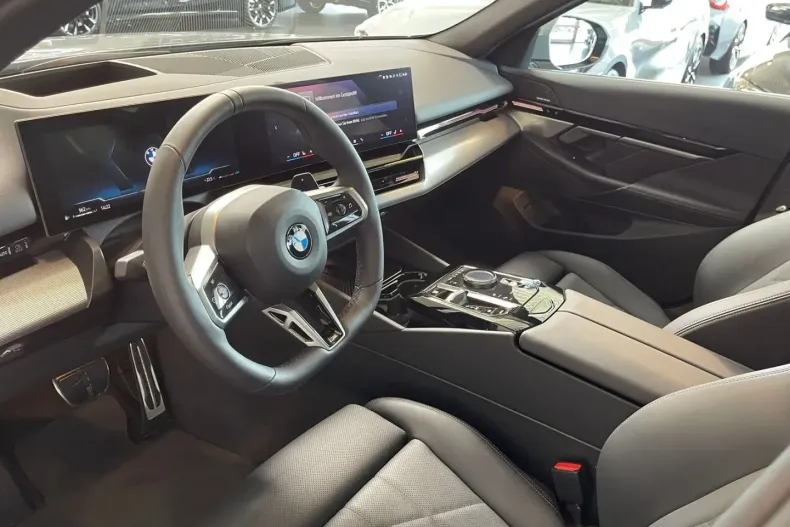 BMW 520 (Seria 5) din 2024 cu 5.969 km - oferta BMW186243 - foto 7