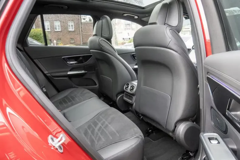 Mercedes-Benz GLC 220 (Clasa GLC) din 2023 cu 7.916 km - oferta MER186248 - foto 14