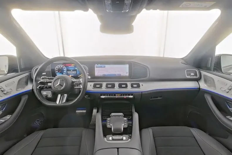 Mercedes-Benz GLE 400 (Clasa GLE) din 2024 cu 24.641 km - oferta MER186249 - foto 6