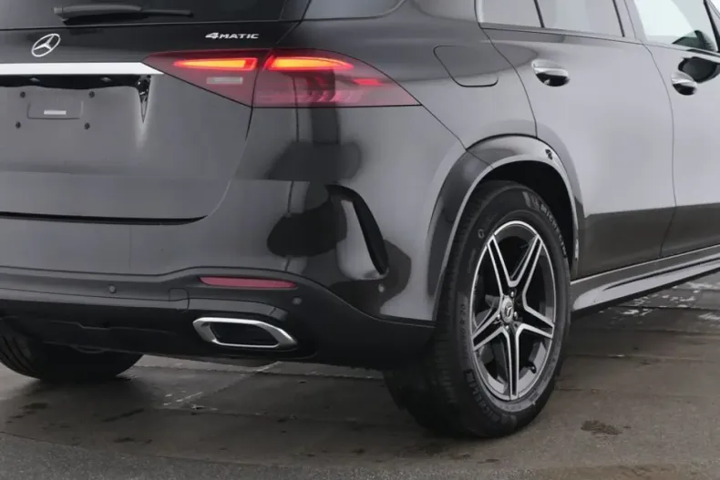 Mercedes-Benz GLE 400 (Clasa GLE) din 2024 cu 24.641 km - oferta MER186249 - foto 9