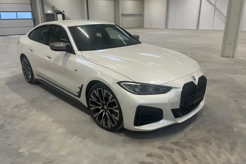 BMW M440 (Modele M) din 2022 cu 21.637 km - oferta BMW186250 - foto 1