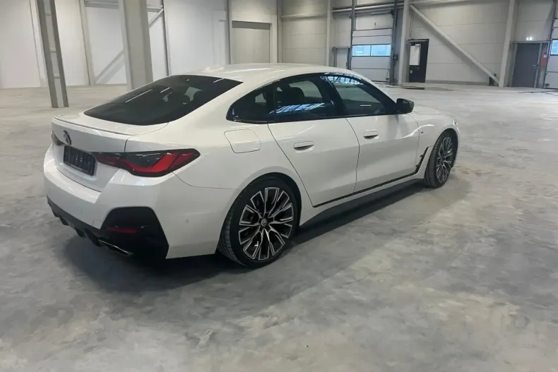 BMW M440 (Modele M) din 2022 cu 21.637 km - oferta BMW186250 - foto 6